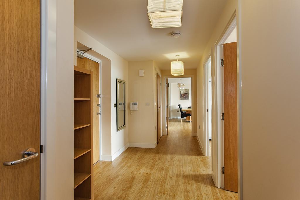 Shortstaymk Vizion Apartments, With Free Superfast Wi-Fi, Parking, Sky Sports And Movies Milton Keynes Cameră foto